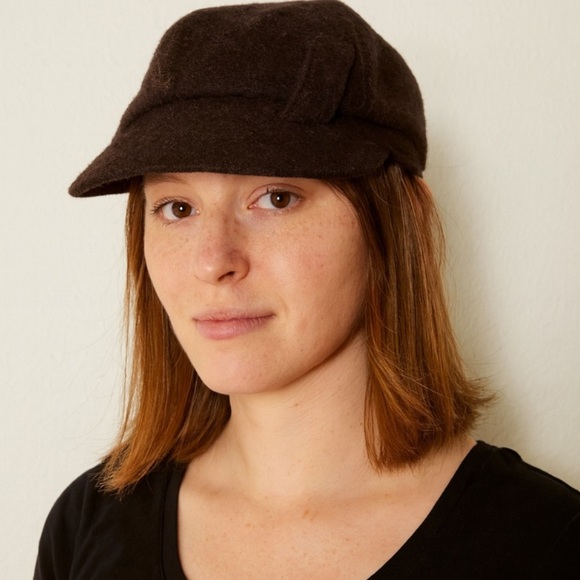 Women's hat chocolate brown wool news boy hat conductor golf Paris winter NYC - Picture 10 of 10